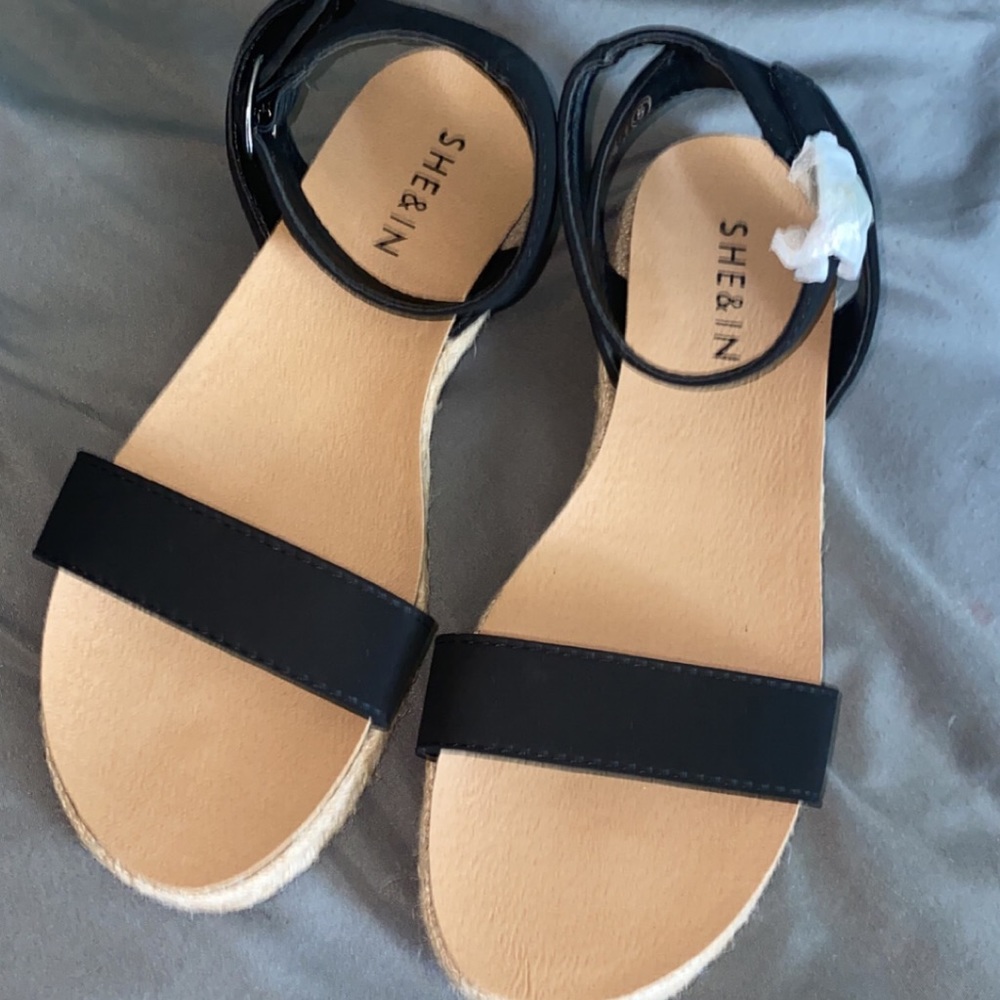 Shien shoes